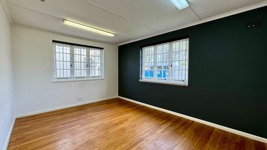 To Let commercial Property for Rent in Paardevlei Western Cape